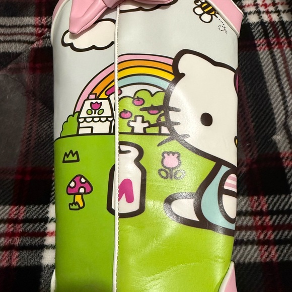 New without tags Hello  Kitty women’s boots size 8 - Picture 4 of 9